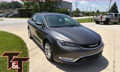 2016 Chrysler 200 200S