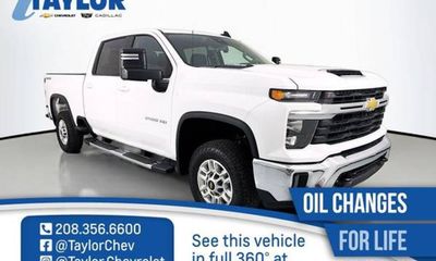 2025 Chevrolet Silverado HD LT