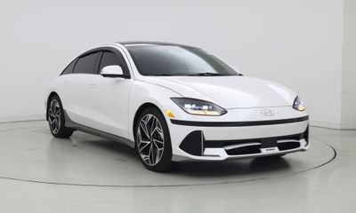 2025 Hyundai Ioniq 6 Limited