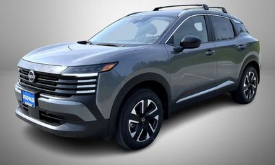 2026 Nissan Kicks MPV SV