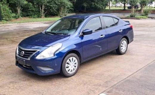 2019 Nissan Versa SV