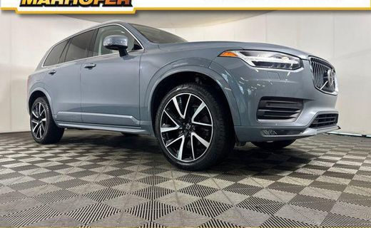 2021 Volvo XC90 Momentum