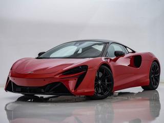 2023 McLaren Artura