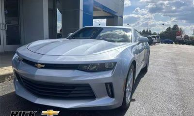 2017 Chevrolet Camaro 2LT