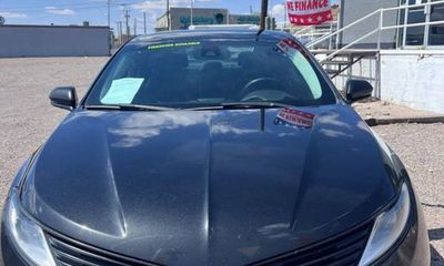 2014 Lincoln MKZ Base