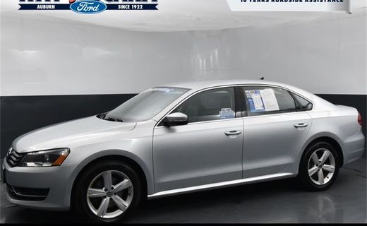 2014 Volkswagen Passat SE