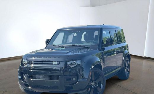 2024 Land Rover Defender 110 V8