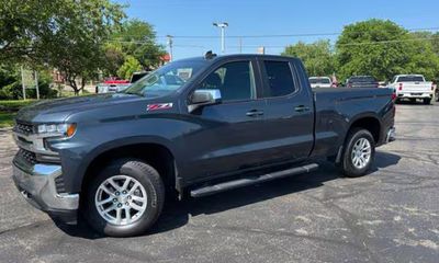 2021 Chevrolet Silverado LT