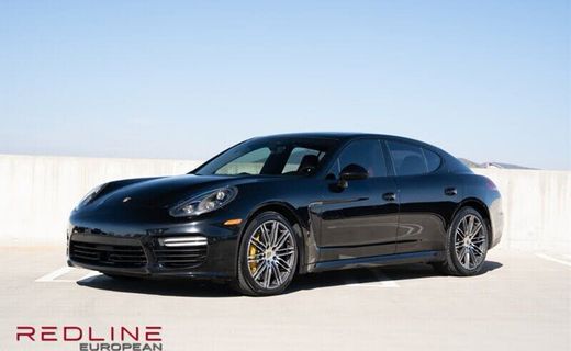 2016 Porsche Panamera