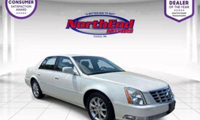 2010 Cadillac DTS Luxury