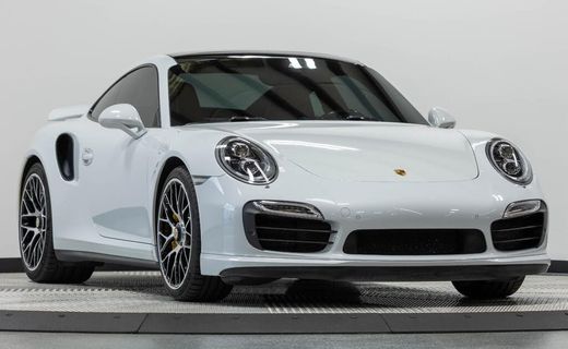 2015 Porsche 911