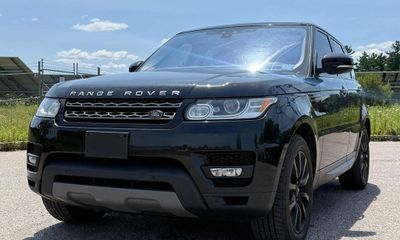 2017 Land Rover Range Sport SE