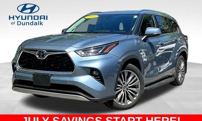 2022 Toyota Highlander Platinum