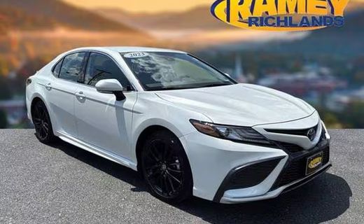 2023 Toyota Camry XSE