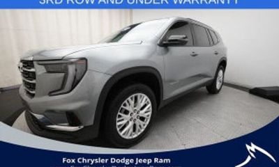 2024 GMC Acadia Uplevel