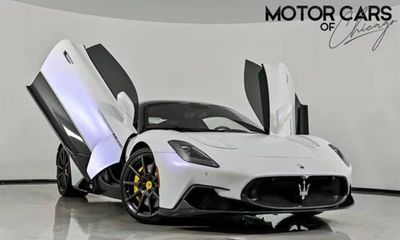 2022 Maserati MC20