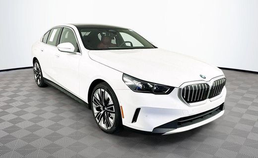 2026 BMW 540i