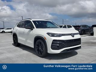 2026 Volkswagen Tiguan SE Black