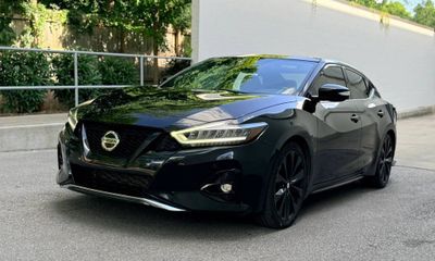 2020 Nissan Maxima SR