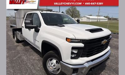 2025 Chevrolet Silverado HD Work Truck