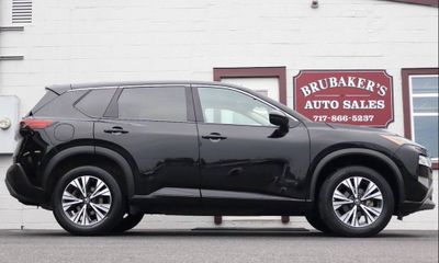 2021 Nissan Rogue SV