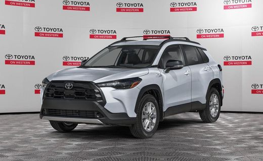 2026 Toyota Corolla Cross LE