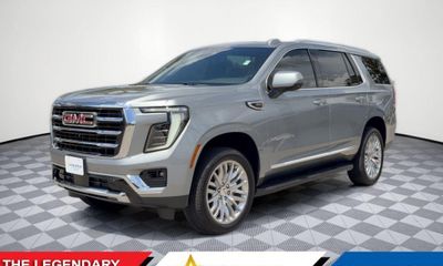 2025 GMC Yukon Elevation