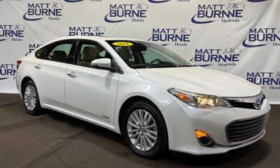 2014 Toyota Avalon Hybrid
