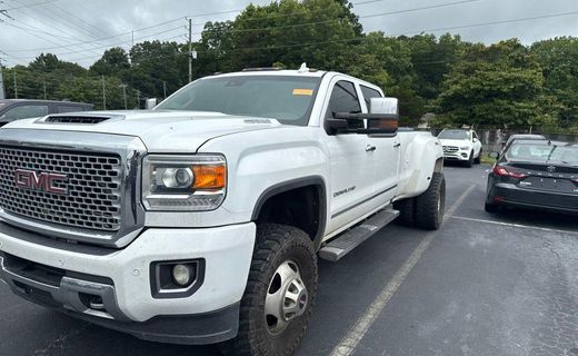 2017 GMC Sierra Denali