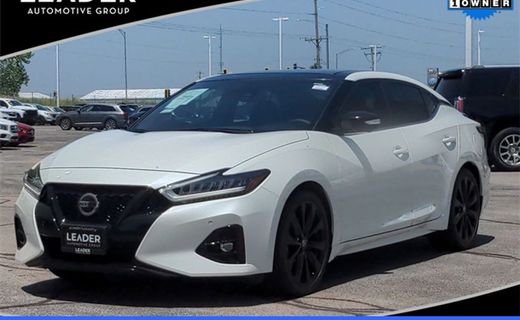 2021 Nissan Maxima SR