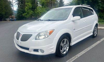 2007 Pontiac Vibe Base