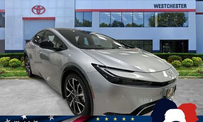 2025 Toyota Prius Prime phev Plug IN Hybrid