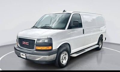 2025 GMC Savana 2500