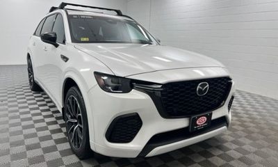 2025 Mazda CX-70 Premium Package