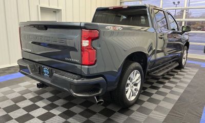 2020 Chevrolet Silverado Custom