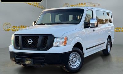 2016 Nissan NV 3500 HD SL