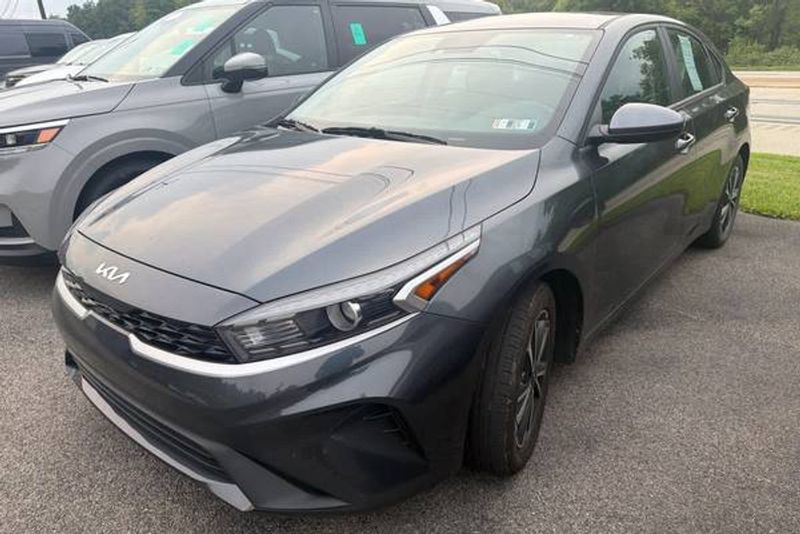 2023 Kia Forte — a typically priced live listing