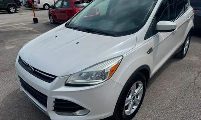 2016 Ford Escape SE