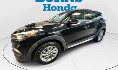 2017 Hyundai Tucson SE Popular Equipment