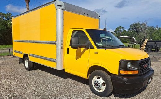 2017 GMC Savana 3500