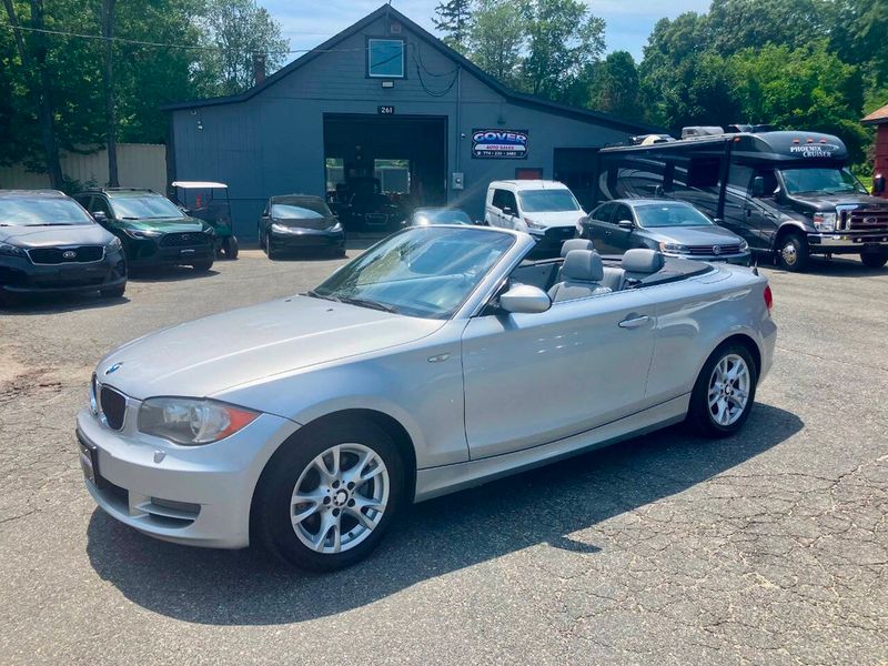 2008 Bmw 128I — a typically priced live listing