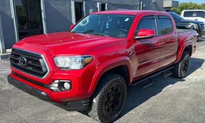 2022 Toyota Tacoma SR5