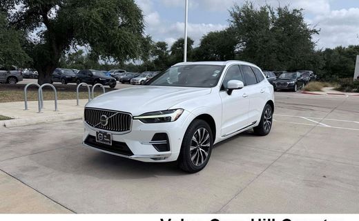 2023 Volvo XC60 Plus Bright