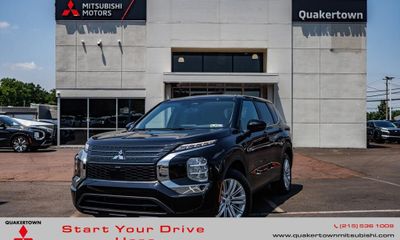 2025 Mitsubishi Outlander ES