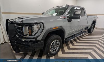 2024 GMC Sierra HD SLT