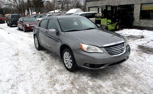 2012 Chrysler 200 Touring