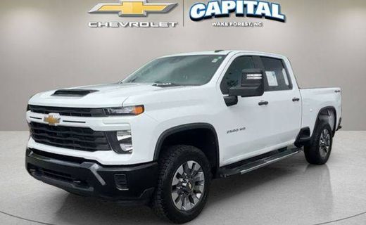 2024 Chevrolet Silverado HD Custom