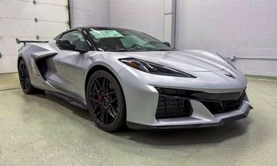 2027 Chevrolet Corvette Z06 1LZ Convertible