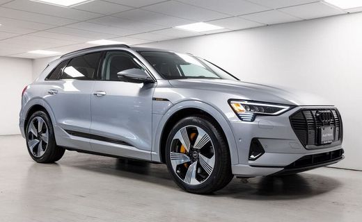 2022 Audi E-Tron Quattro Premium Plus