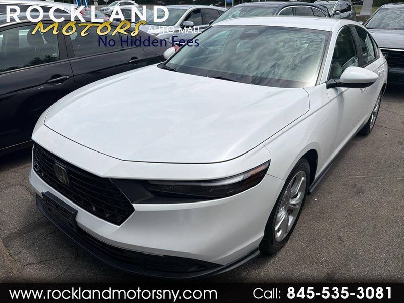 2023 Honda Accord — a typically priced live listing